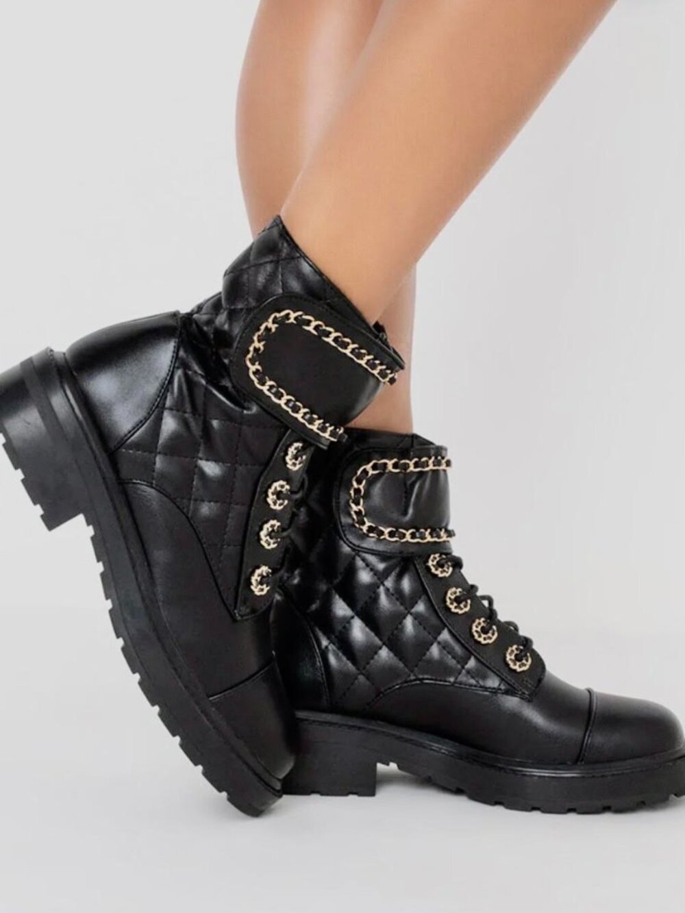 Azalea Wang Fetty Black Combat Boots with Gold-Tone Chain Ankle Strap Size 7